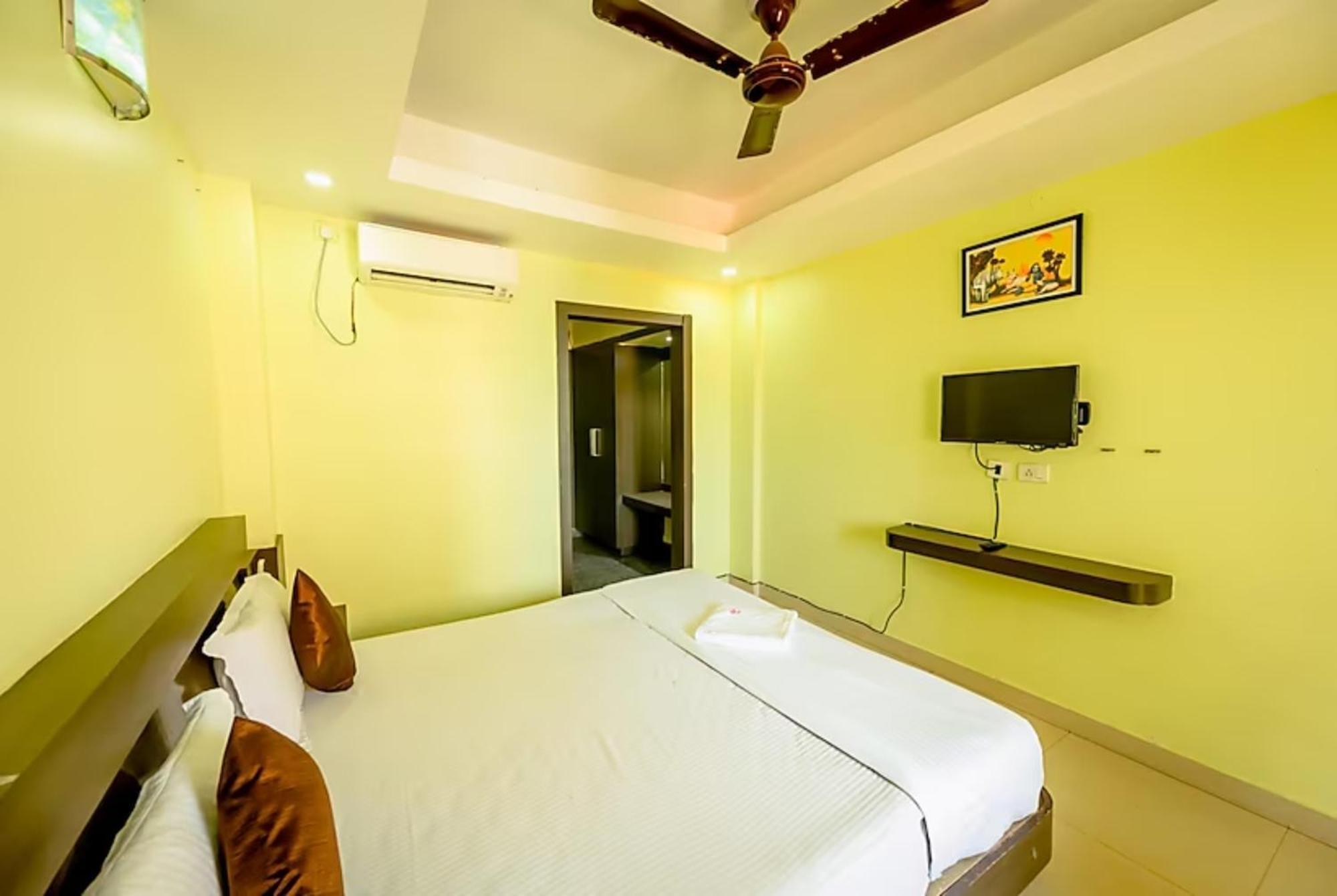 פורי Deep Ganga Inn Near Sea Beach By Morservices מראה חיצוני תמונה